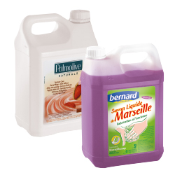 Savon liquide en bidon